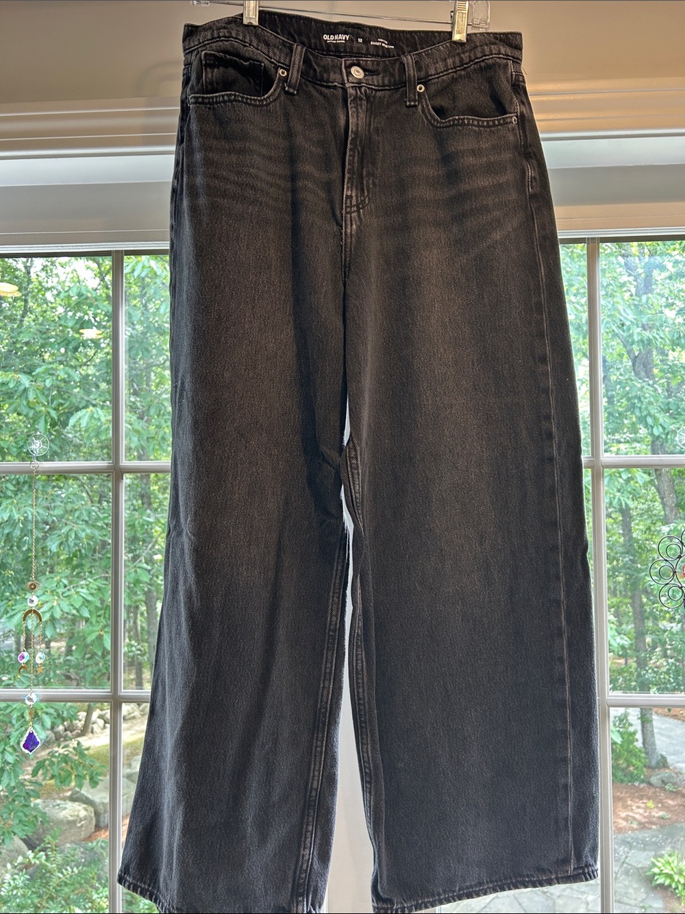 Old Navy wide-leg jeans